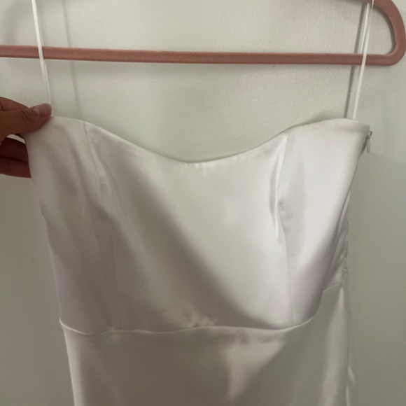 Brodie Dress Size L - Picture 5 of 5